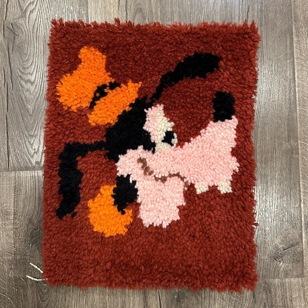 Vintage Disney Goofy Wall Hanging Latch Hook Shag Yarn Art Aaron Brothers 14x18